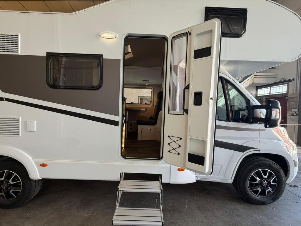 Fiat Ducato Sunlight A68 2.2d 140 foto 29
