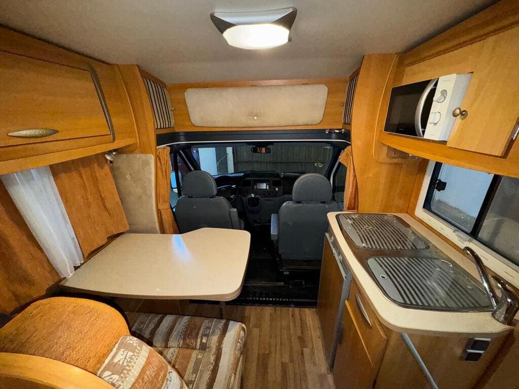 Ford Chausson Flash 02 2.2d 130 foto 8
