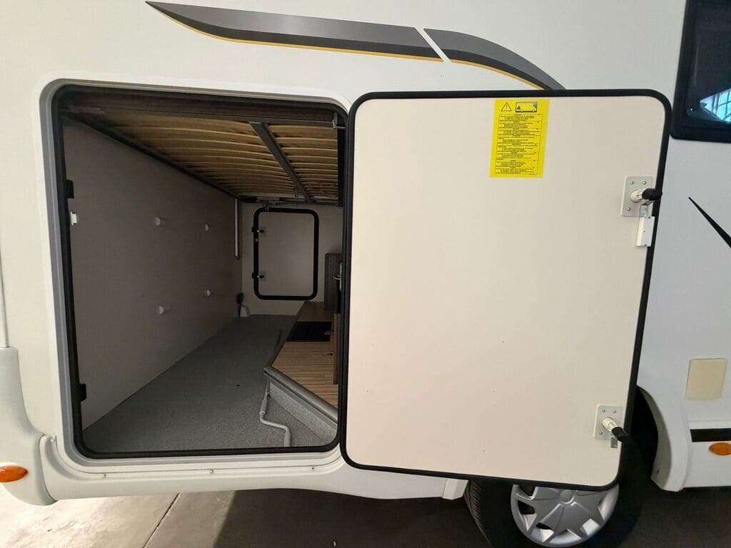Ford Transit Benimar Tessoro 440 UP 2.0d 130 foto 39