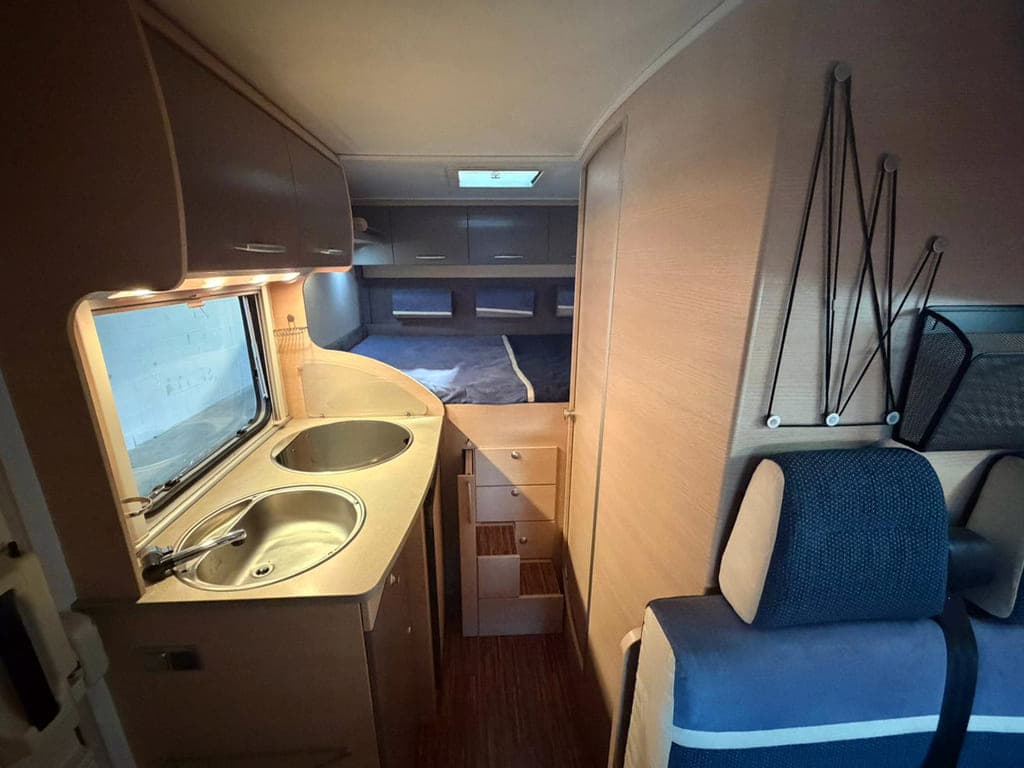 Ford Transit Hymer Van 2.2d 130 foto 16