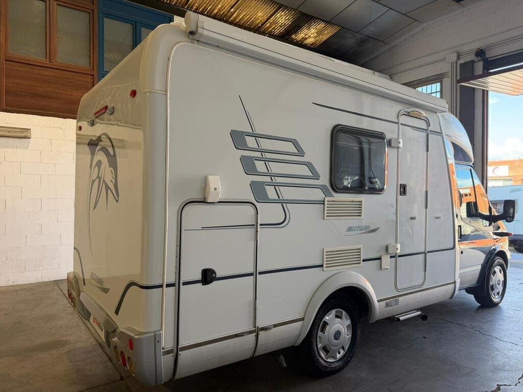 Ford Transit Hymer Van 2.2d 130 foto 23