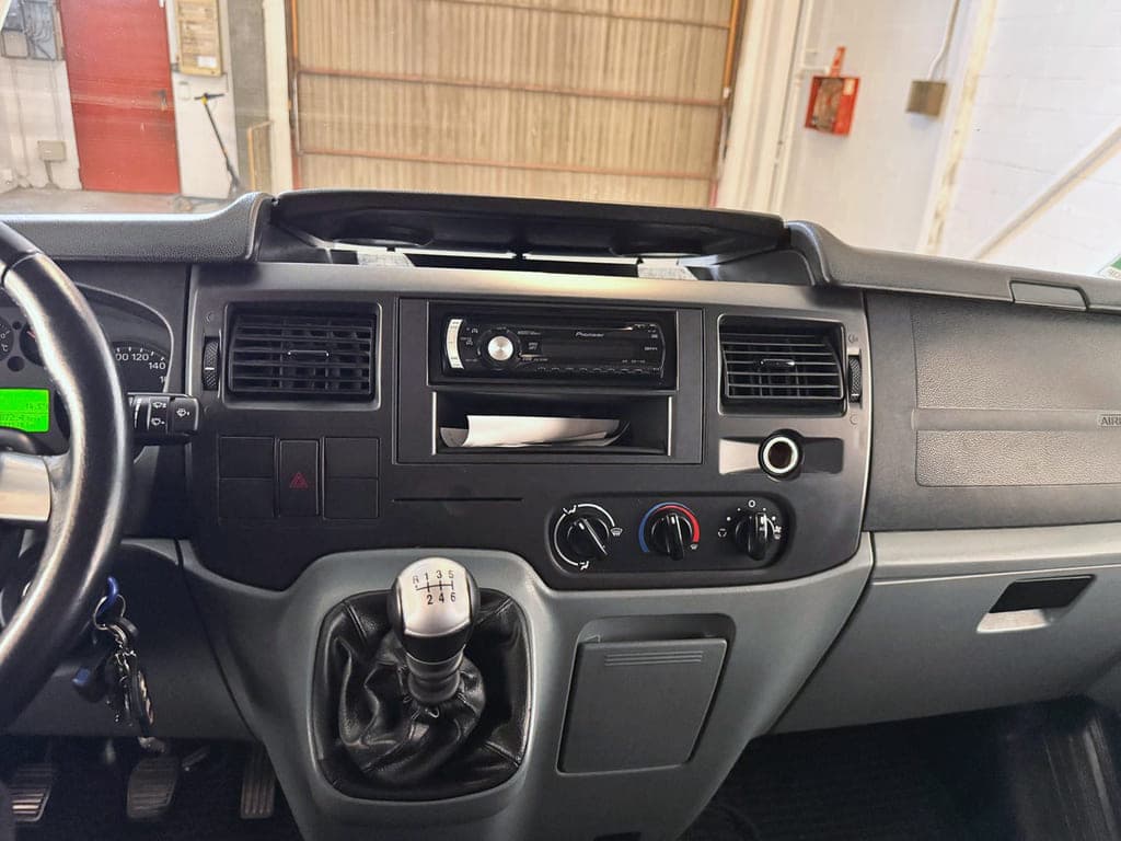 Ford Transit Flash 04 2.2d 130 foto 7