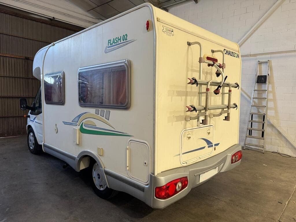 Ford Chausson Flash 02 2.2d 130 foto 2