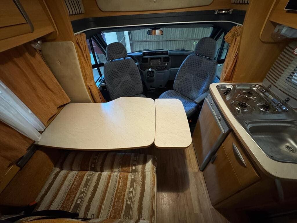 Ford Chausson Flash 02 2.2d 130 foto 10