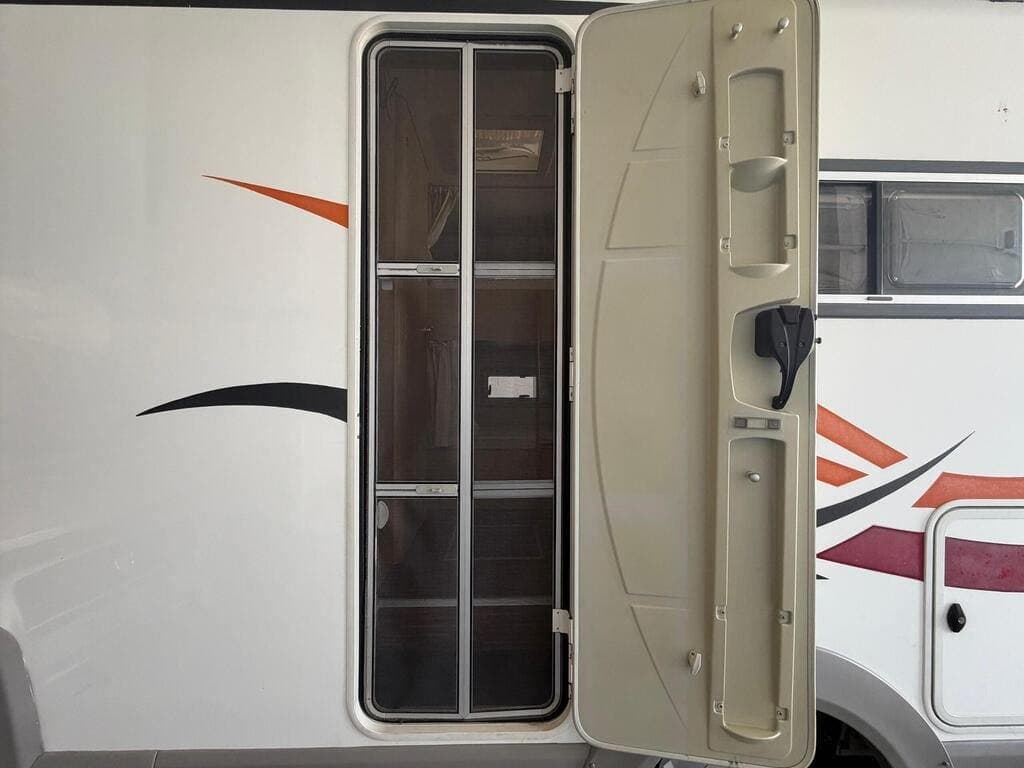 Eura Mobil Profila - foto 31