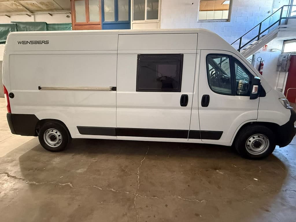 Weinsberg Carabus 2023 — Autocaravana de ocasión en Barcelona