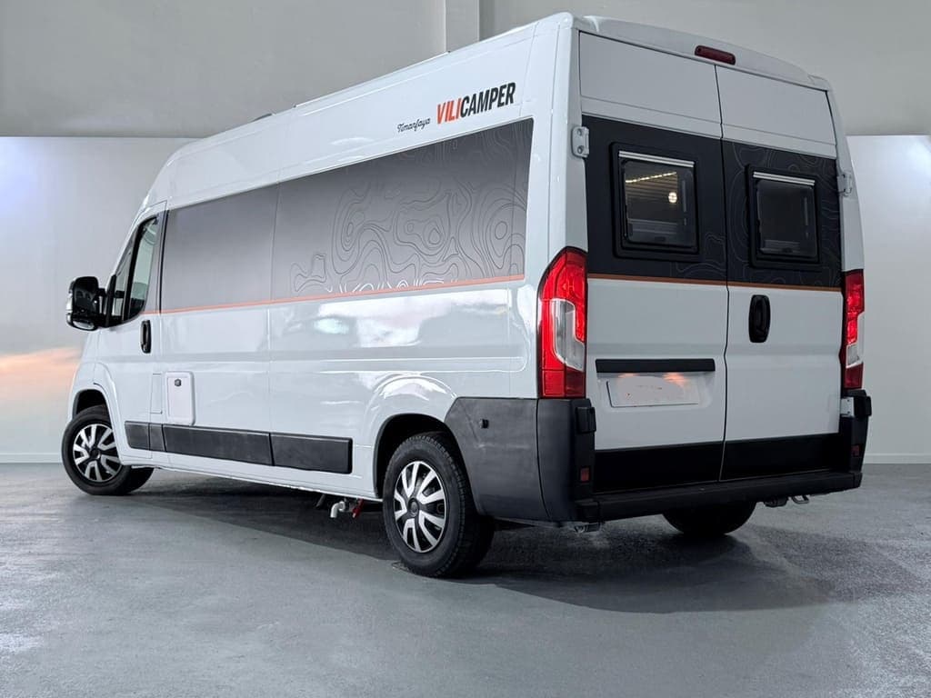 citroen-jumper-timanfaya-l3h2-20-bluehdi-140-3-plazas-002.jpg