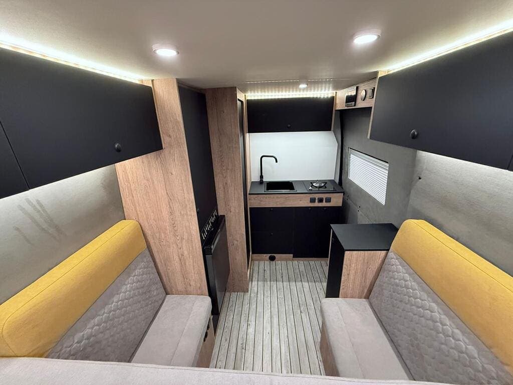 citroen-jumper-timanfaya-l3h2-20-bluehdi-140-3-plazas-017.jpg