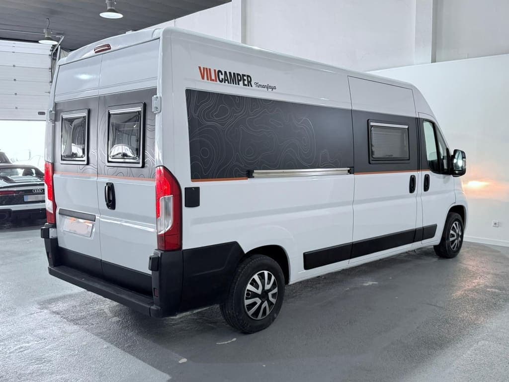 citroen-jumper-timanfaya-l3h2-20-bluehdi-140-3-plazas-040.jpg