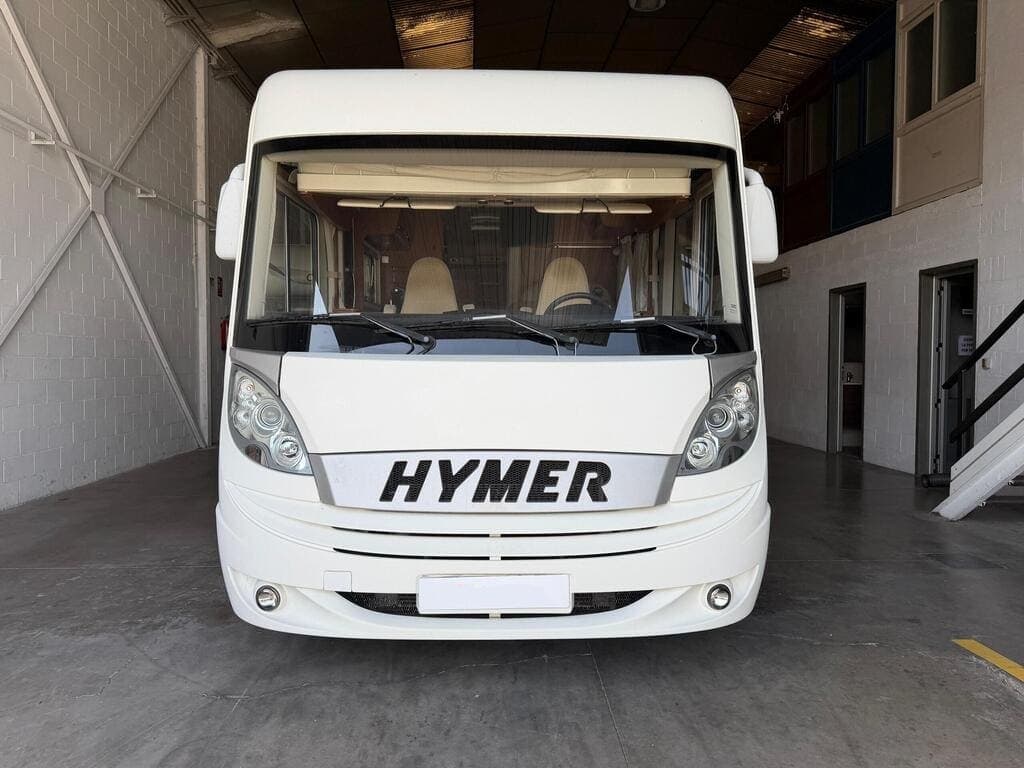 hymer-b578-23d-130-4-plazas-026.jpg