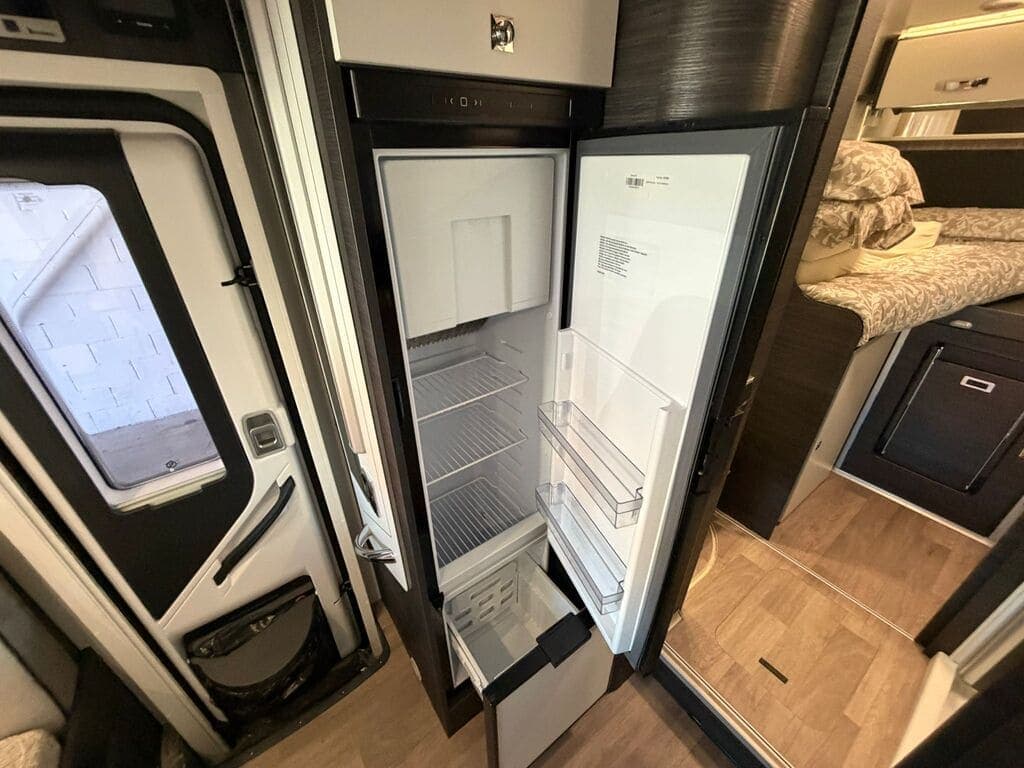 fiat-ducato-benimar-mileo-m268-22d-140-4-plazas-015.jpg