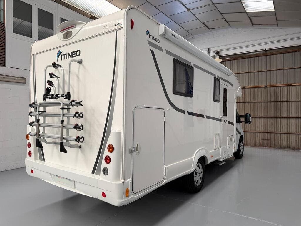 itineo-pj740-cozy-20d-163-4-plazas-030.jpg