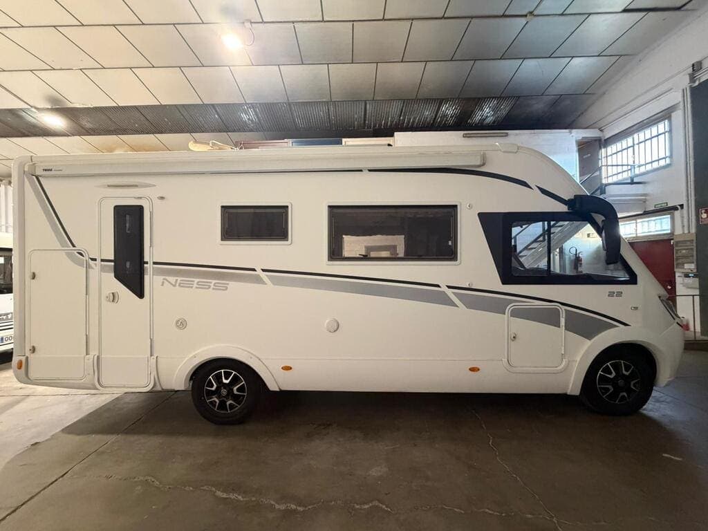 fiat-ducato-mclouis-gold-ness-22-23d-150-6-plazas-003.jpg