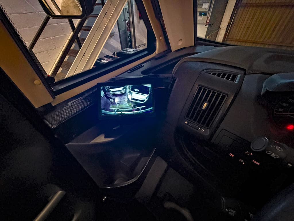 fiat-ducato-mclouis-gold-ness-22-23d-150-6-plazas-006.jpg