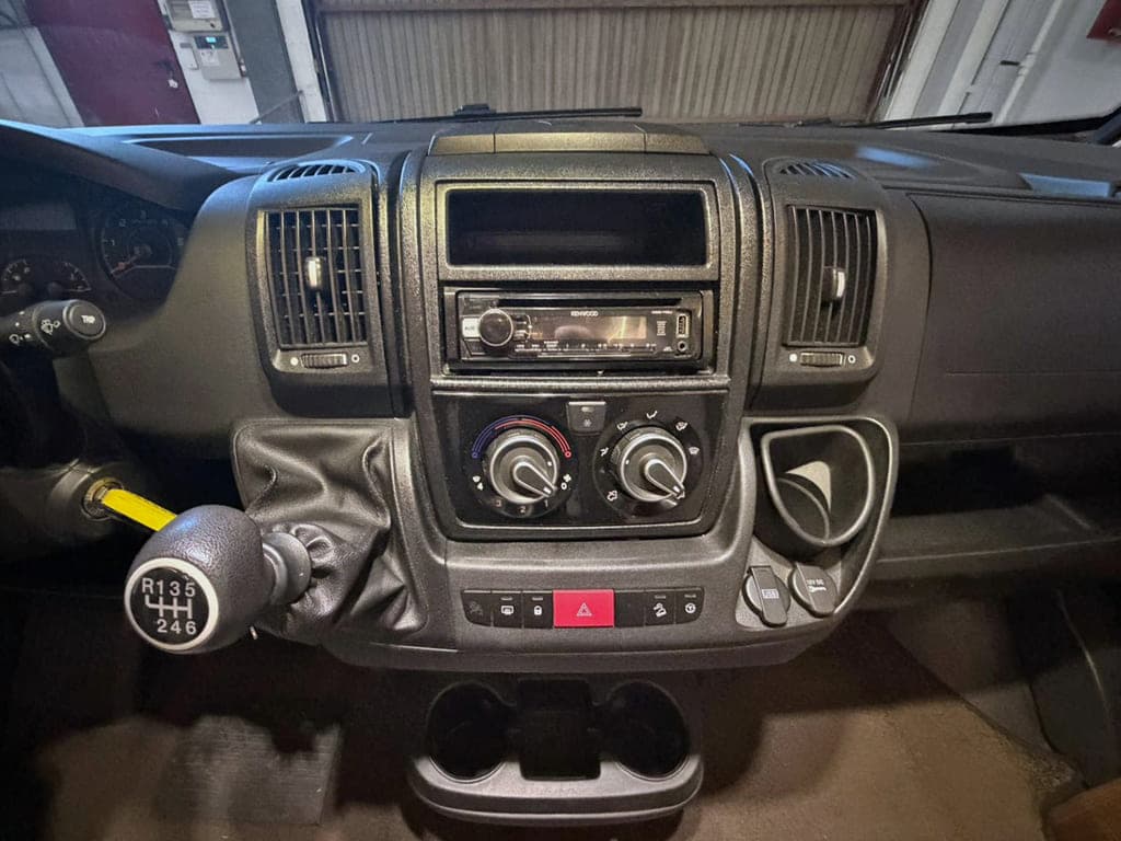 fiat-ducato-mclouis-gold-ness-22-23d-150-6-plazas-009.jpg