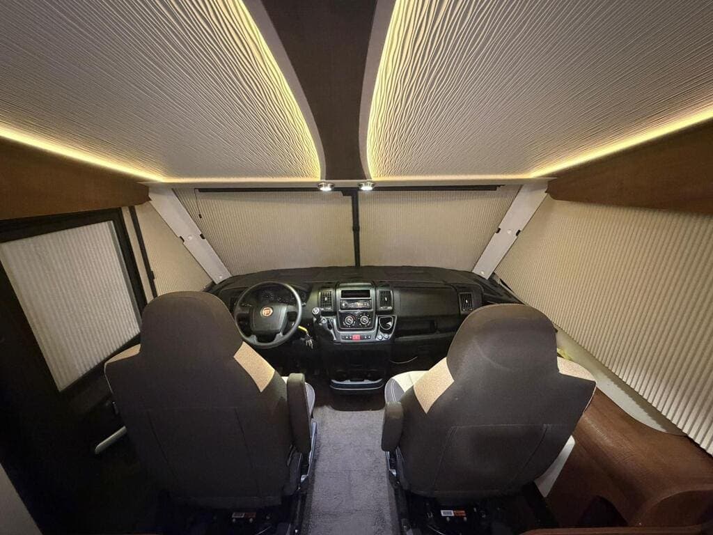 fiat-ducato-mclouis-gold-ness-22-23d-150-6-plazas-010.jpg