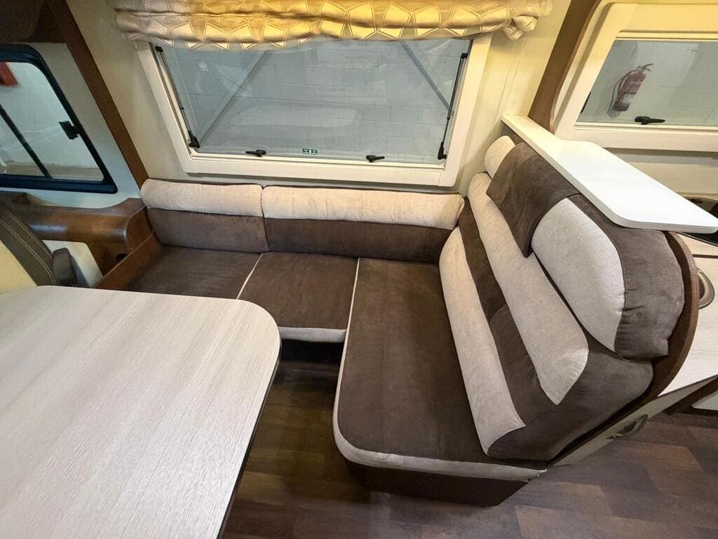 fiat-ducato-mclouis-gold-ness-22-23d-150-6-plazas-014.jpg