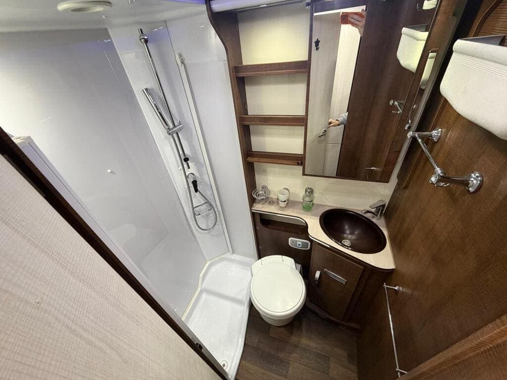 fiat-ducato-mclouis-gold-ness-22-23d-150-6-plazas-024.jpg