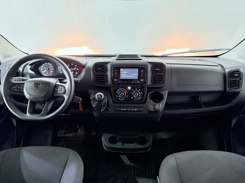 Peugeot Boxer - foto 5