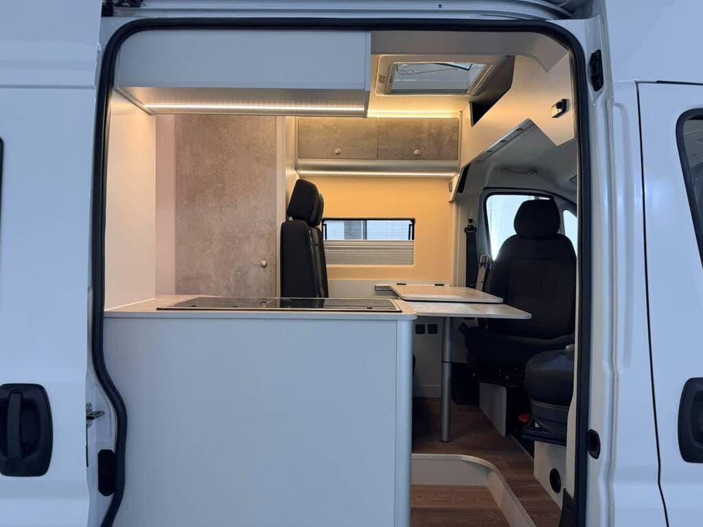 Peugeot Boxer - foto 33