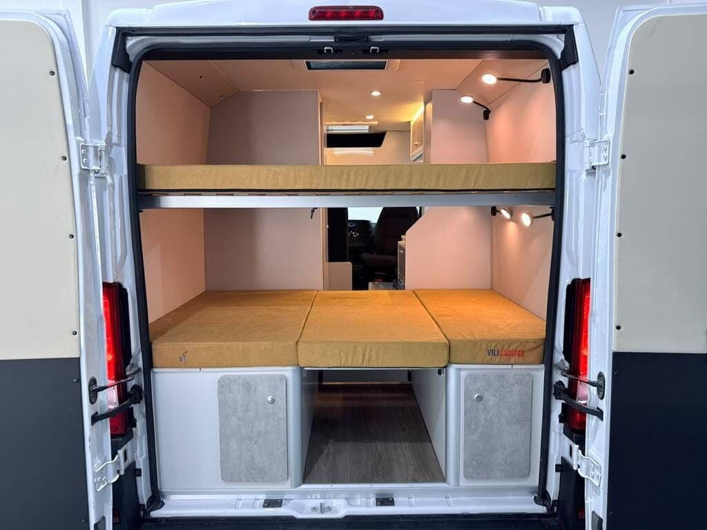 Peugeot Boxer - foto 39